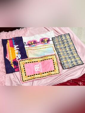 Rainbow high doll towels (doll sized came with the beach line of dolls)